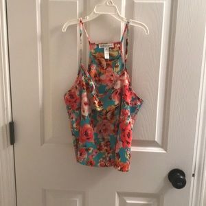 Crop Top Women’s Flowy Shirt